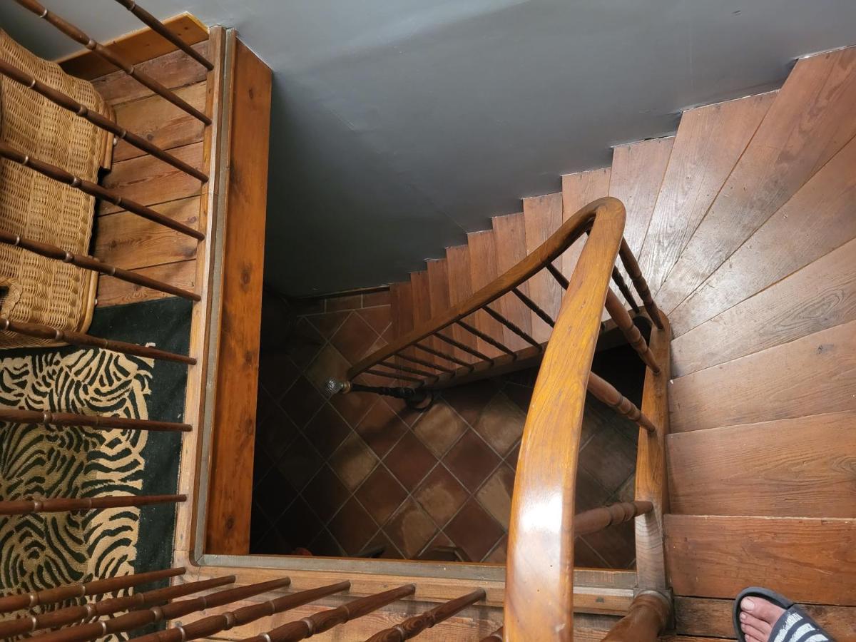 Bed and Breakfast Domaine De La Sarrotte Saugon Экстерьер фото